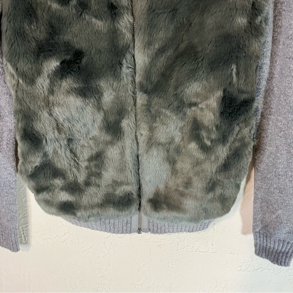 THE Kooples Faux Fur Front Wool Cashmere Blend Ribbed Zip Up in Grey - Picture 4 of 11